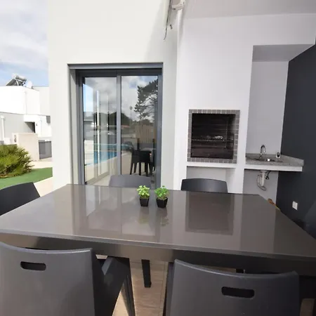 Family With Terrace And Pool Villa