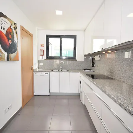 Family With Terrace And Pool Villa Foz do Arelho