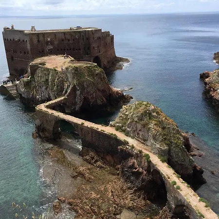 Family With Terrace And Pool * Foz do Arelho